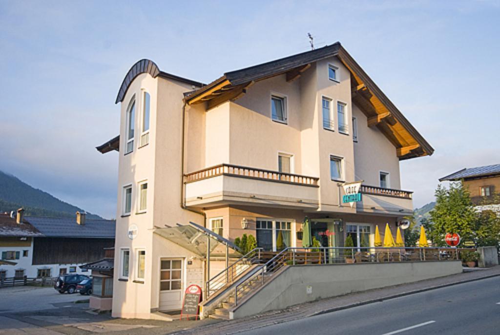 Apartmenthaus Brixen & Haus Central Brixen im Thale Exteriér fotografie